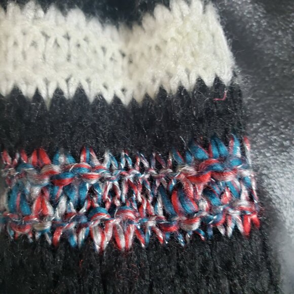 Vintage ROXY Womens Juniors Long Kint Scarf Metallic Pom Pom Multicoloor Rare - Picture 4 of 9